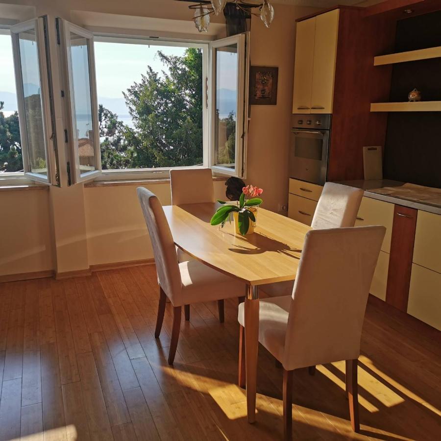 Beach Apartments ロヴラン エクステリア 写真